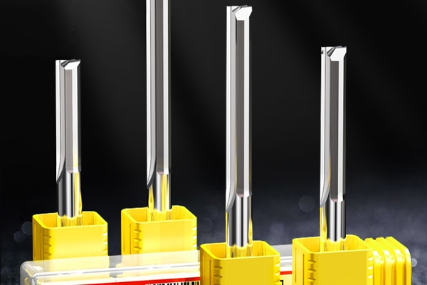 雕刻作業中雕刻刀之外的“小伙伴們”